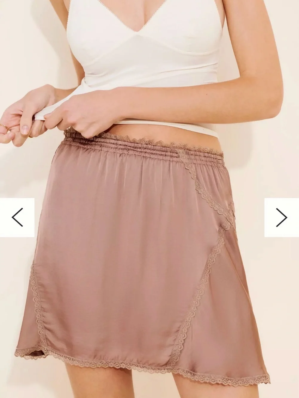Anthropologie Mauve Brown Silky Lace Trim Mini Skirt Elastic Waist Lined XS